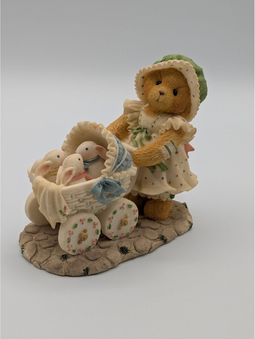 Cherished Teddies Jessica A Mother's Heart Is Full Of Love (155438) 1995